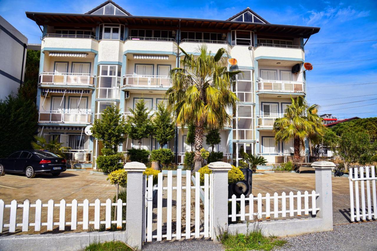 White Sea View Apartment Velipojë 외부 사진
